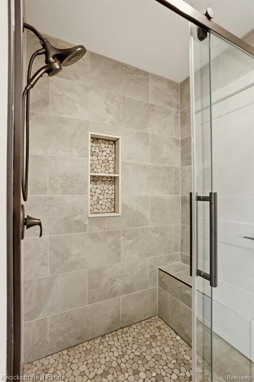 12095 Country Run Drive, Birch Run, MI 48415 — Photo 32
