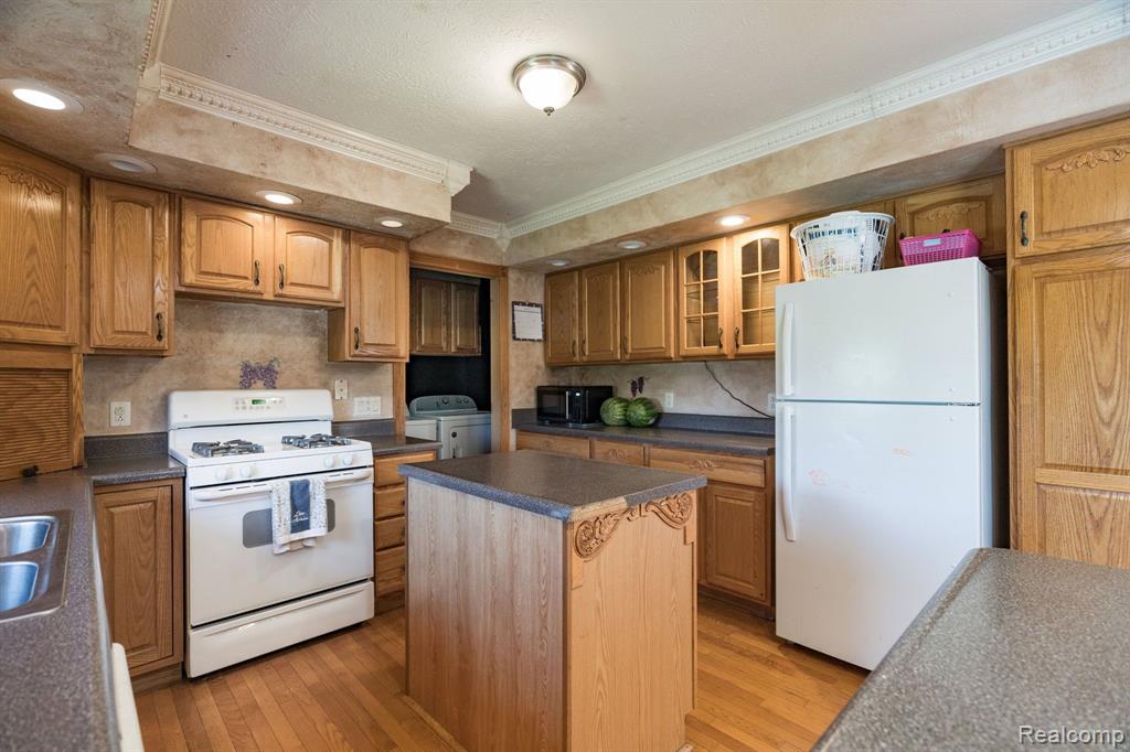 6066 MARSH Road, Cottrellville, MI — Photo 10