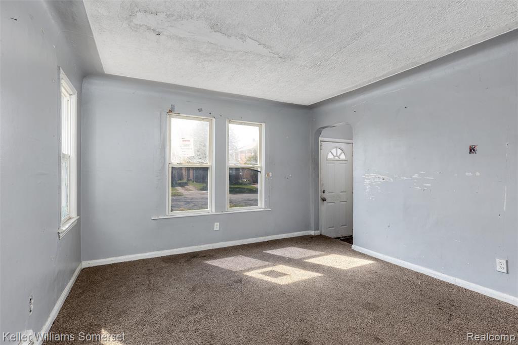 9922 Coyle Street, Detroit, MI 48227 — Photo 2