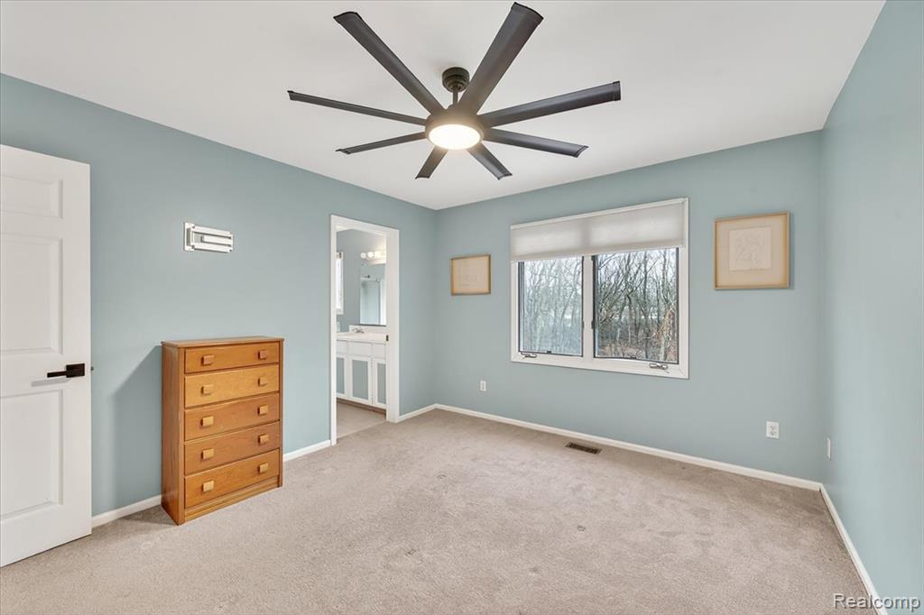 90 Creekwood Drive, Lake Orion, MI 48362 — Photo 26