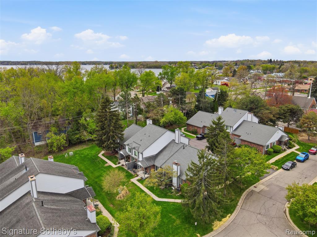 452 Nicolet Street, 6, Walled Lake, MI 48390 — Photo 6