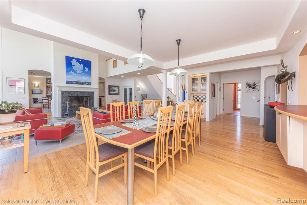 9945 ROLLING GREENS Drive, Pinckney, MI 48169 — Photo 19