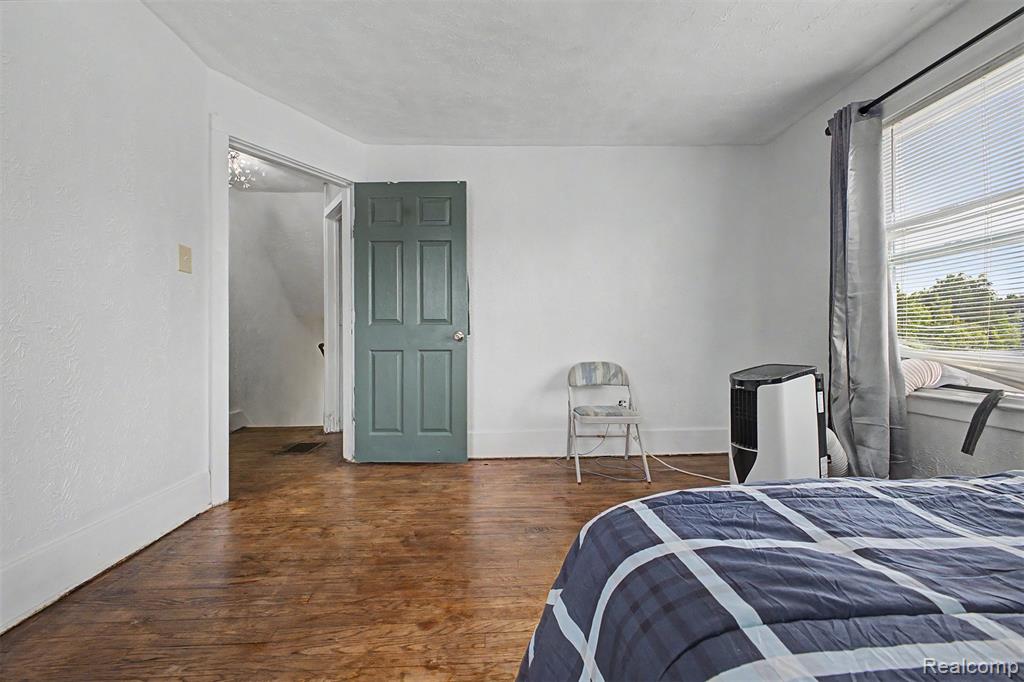6539 Greenview Avenue, Detroit, MI 48228 — Photo 21