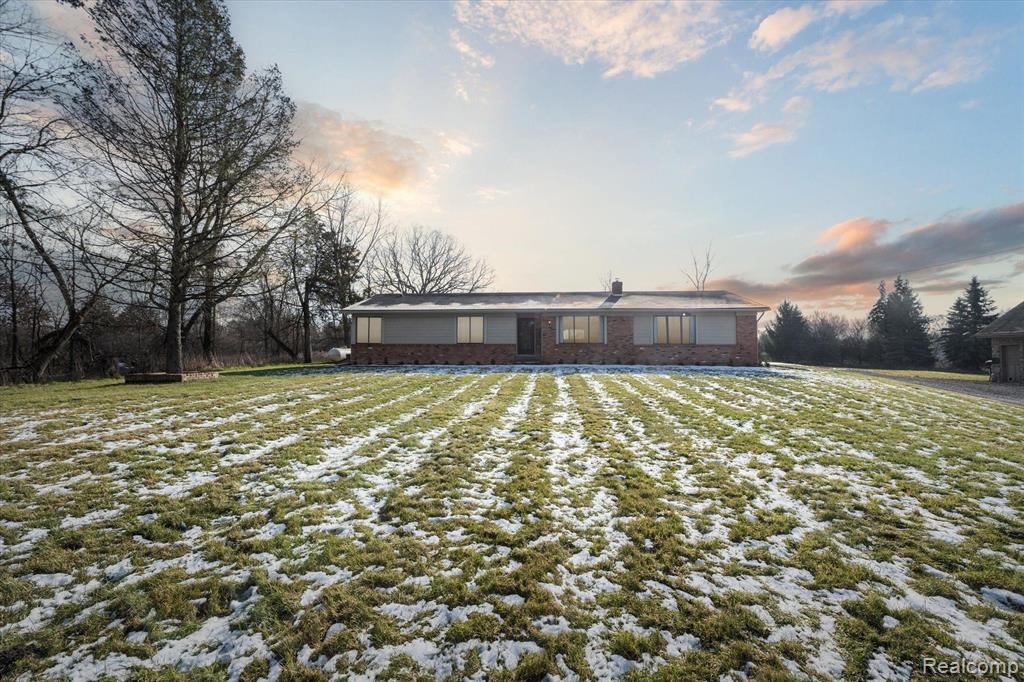 2843 GANNON Road, Howell, MI 48855 — Photo 2