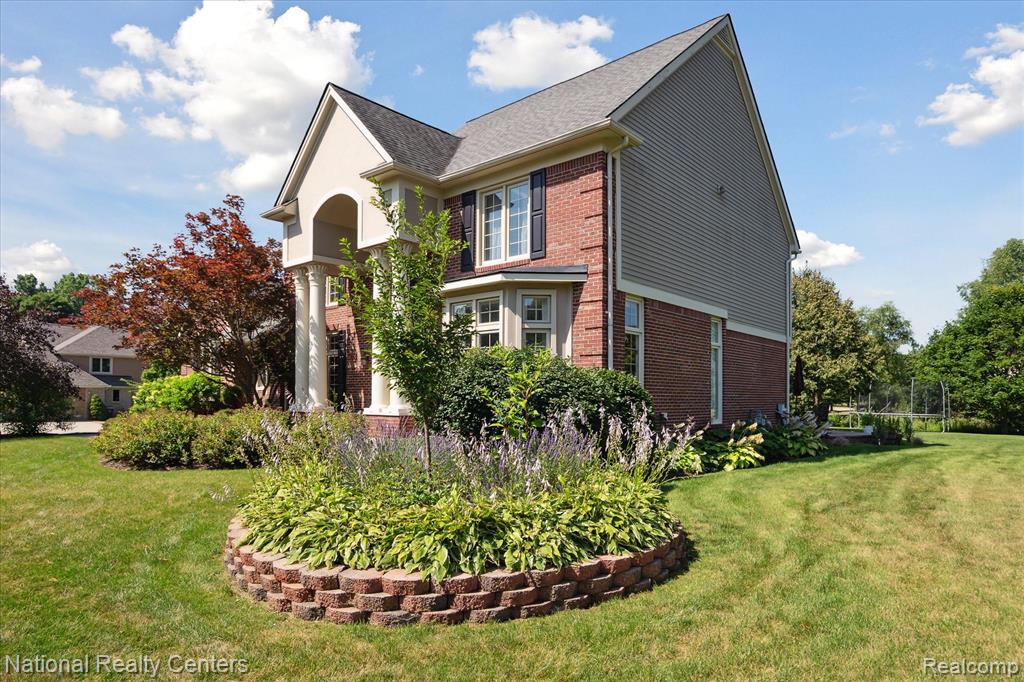 5885 Fairborn, Canton, MI, 48187