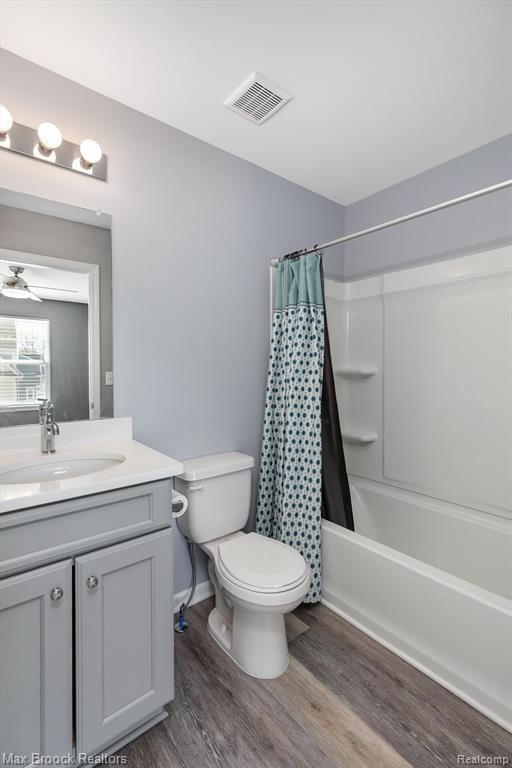 540 PARKDALE Lane, 72, Ferndale, MI 48220 — Photo 17
