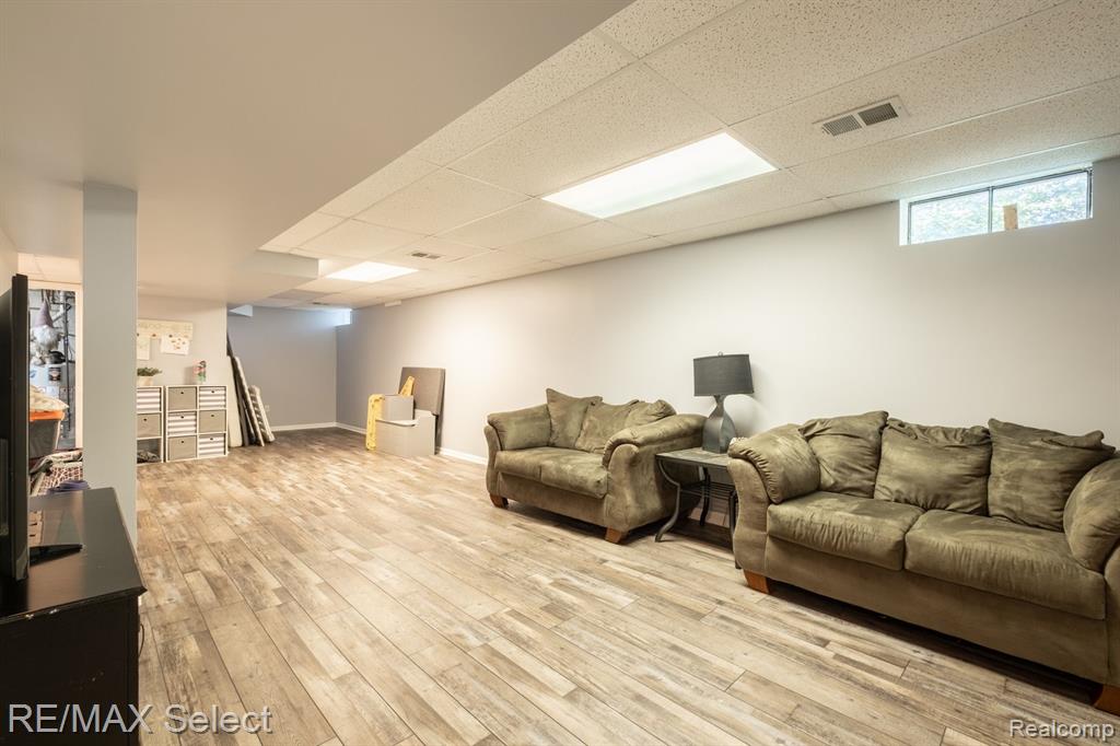 15242 Weller Court, Holly, MI 48442 — Photo 29
