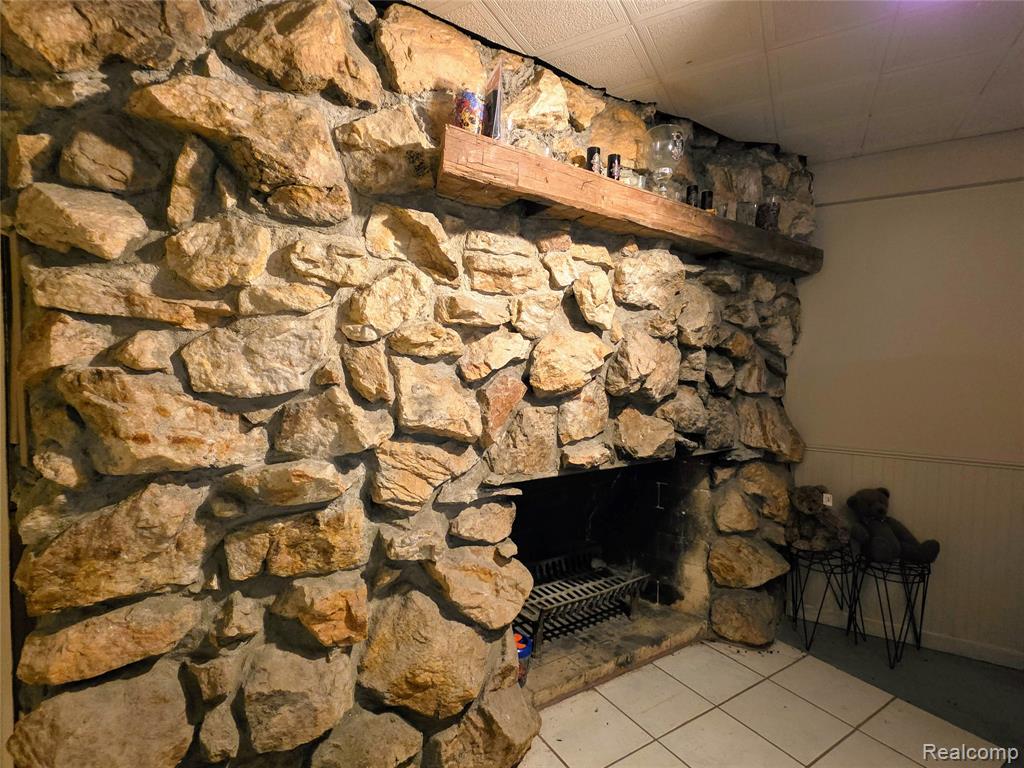 4424 Cheyenne Avenue, Flint, MI 48507 — Photo 15