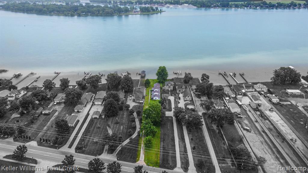 6533 RIVER Road, Marine, MI