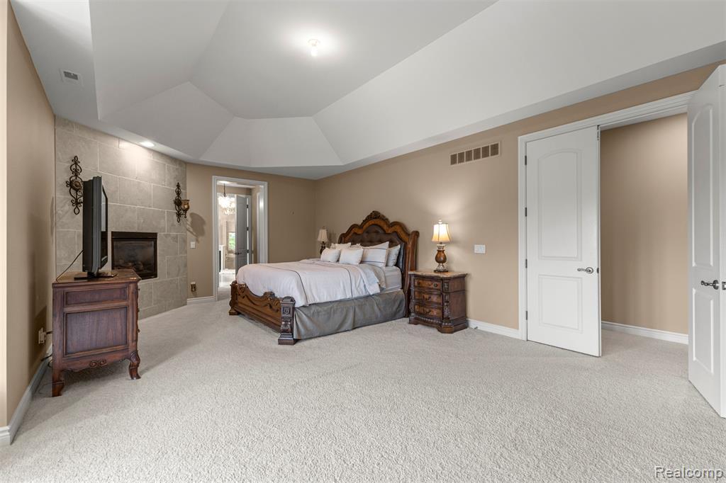 49277 Chianti Drive, Northville, MI 48167 — Photo 46