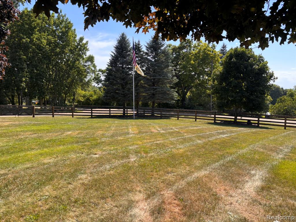 4095 Blood Road, Metamora, MI 48455 — Photo 29
