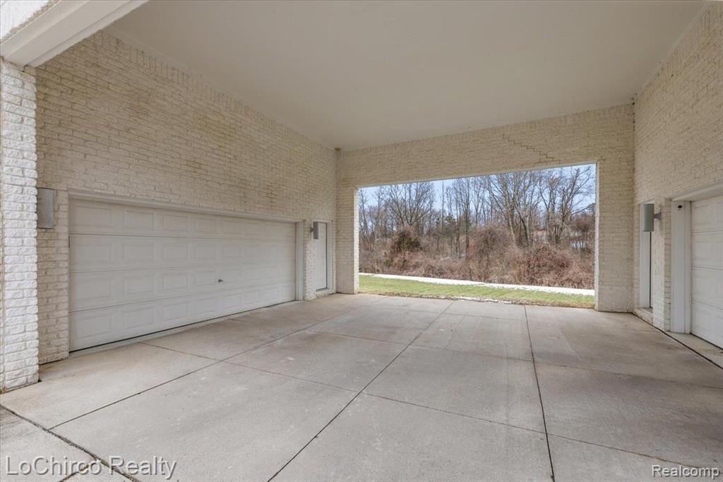 924 KNOB CREEK Drive, Rochester, MI 48306 — Photo 43