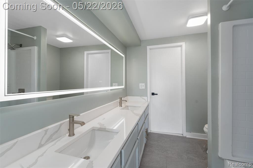 32105 W 12 Mile Road, Farmington, MI 48334 — Photo 25