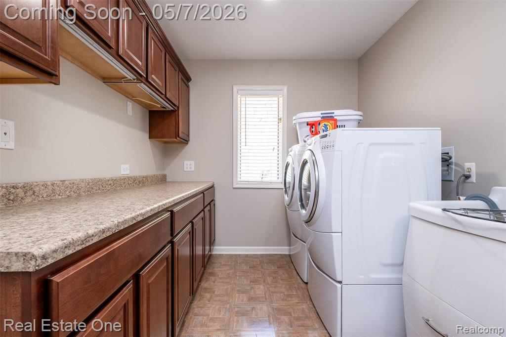 785 Old Milford Farms, Milford, MI 48381 — Photo 41
