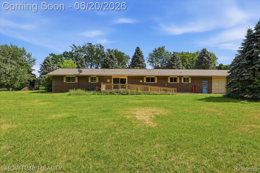 1661 Madeline Drive, Lapeer, MI 48446 — Photo 9
