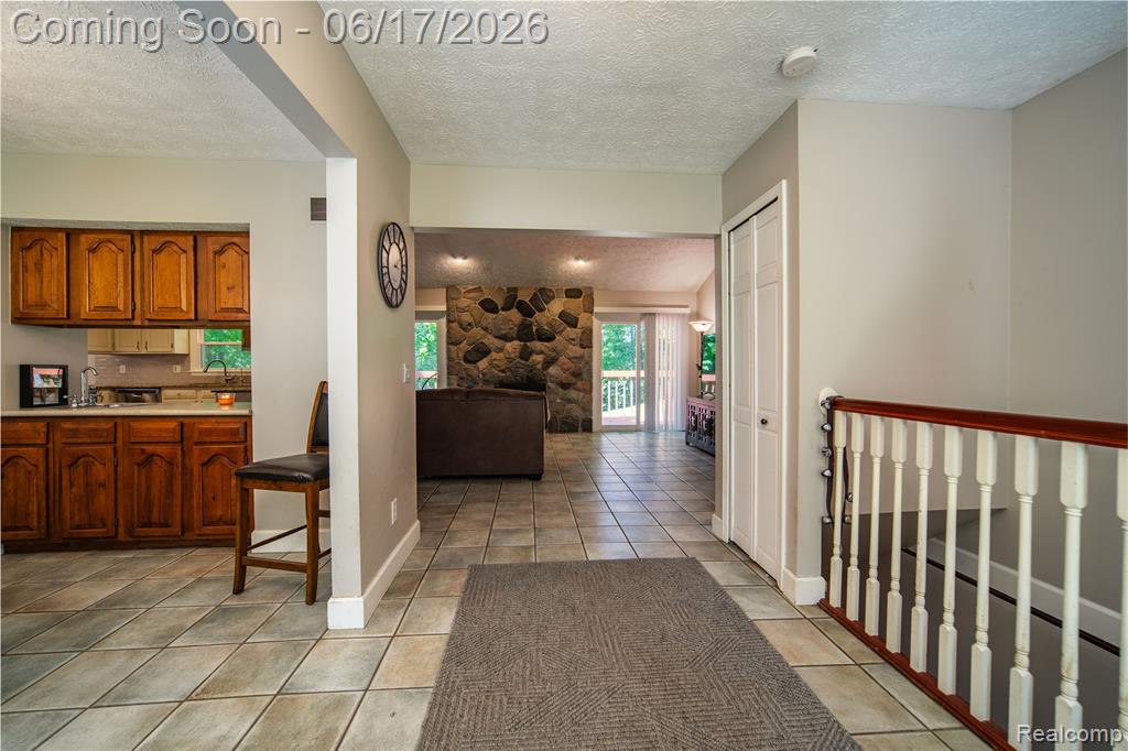 2915 Dunsary Lane, Brighton, MI 48114 — Photo 7