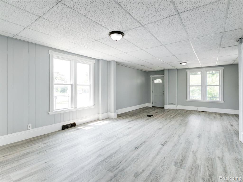 718 Superior Street, Port Huron, MI 48060 — Photo 5