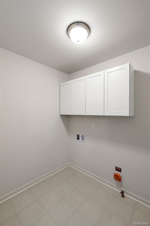 51794 Maple Leaf Drive, Macomb, MI 48042 — Photo 18