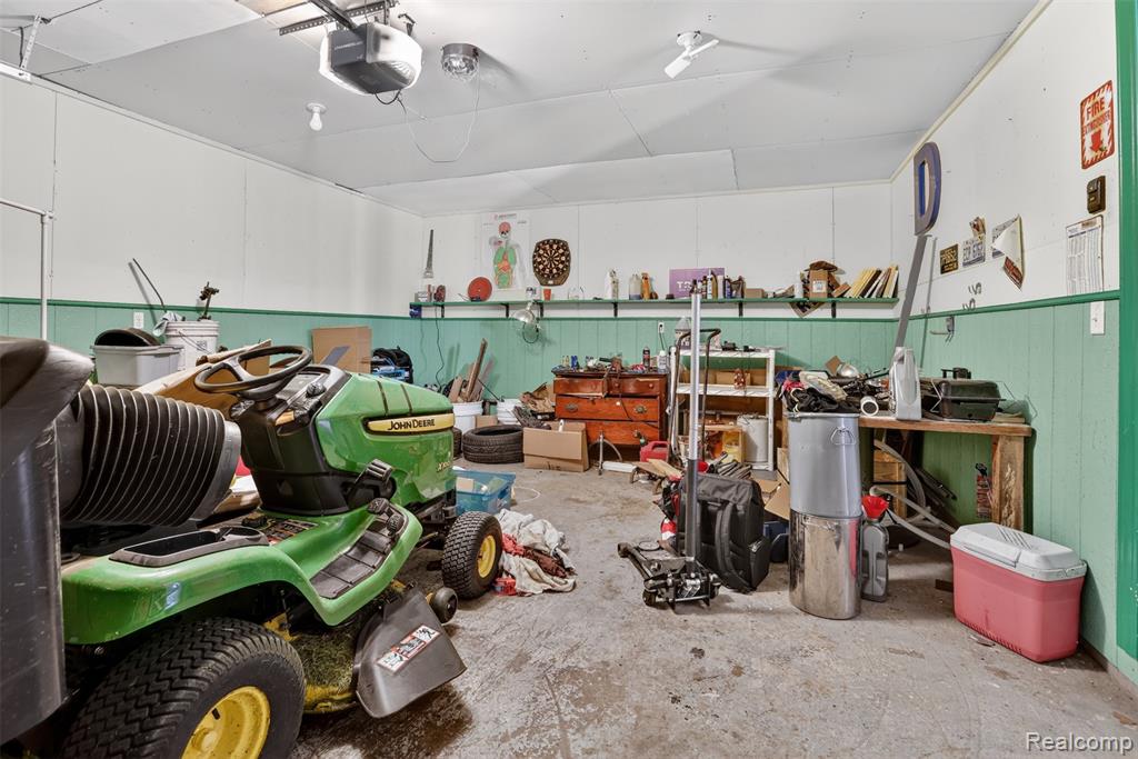 5660 Tittabawassee Road, Saginaw, MI 48604 — Photo 20