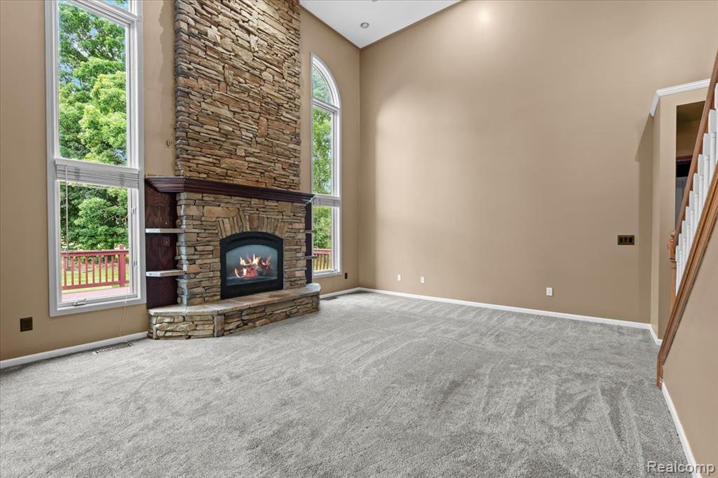 8477 Mist Field Court, Howell, MI 48843 — Photo 8