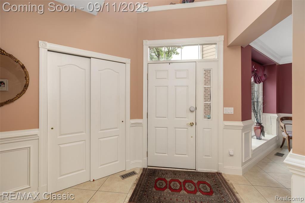 44505 Broadmoor Boulevard, Northville, MI 48168 — Photo 6