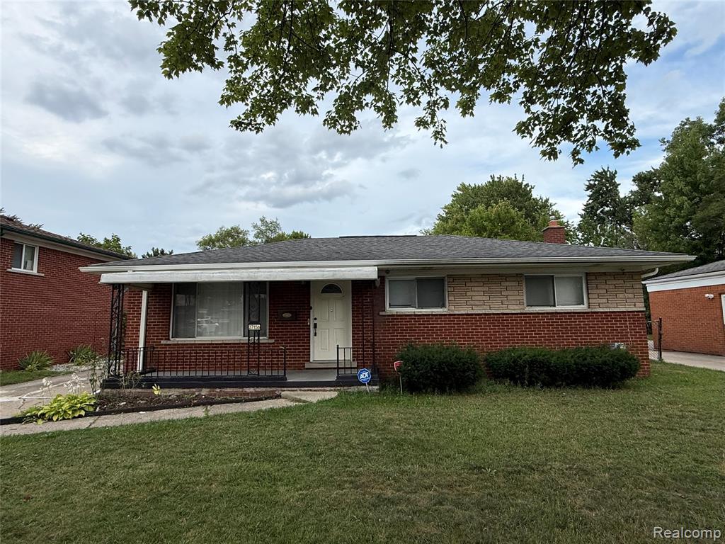 27156 Shelbourne Drive, Warren, MI 48088