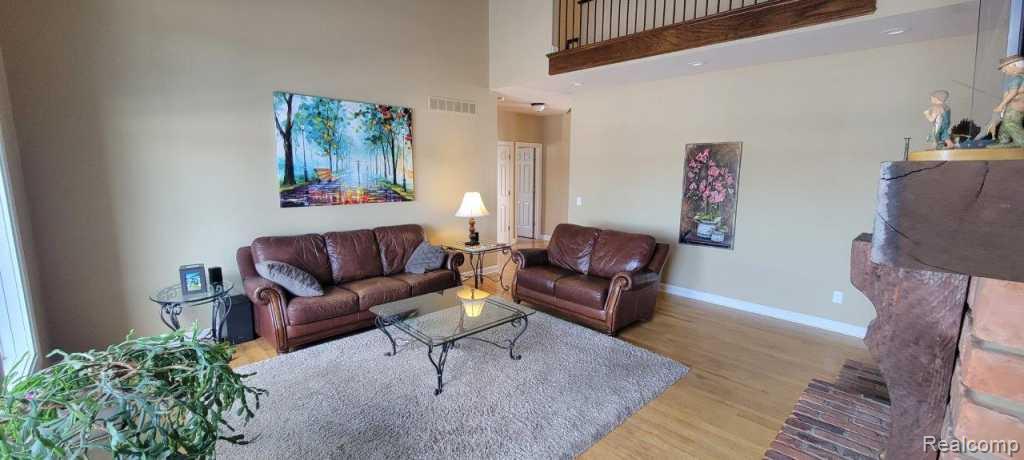 768 Shrewsbury Drive, Clarkston, MI 48348 — Photo 10