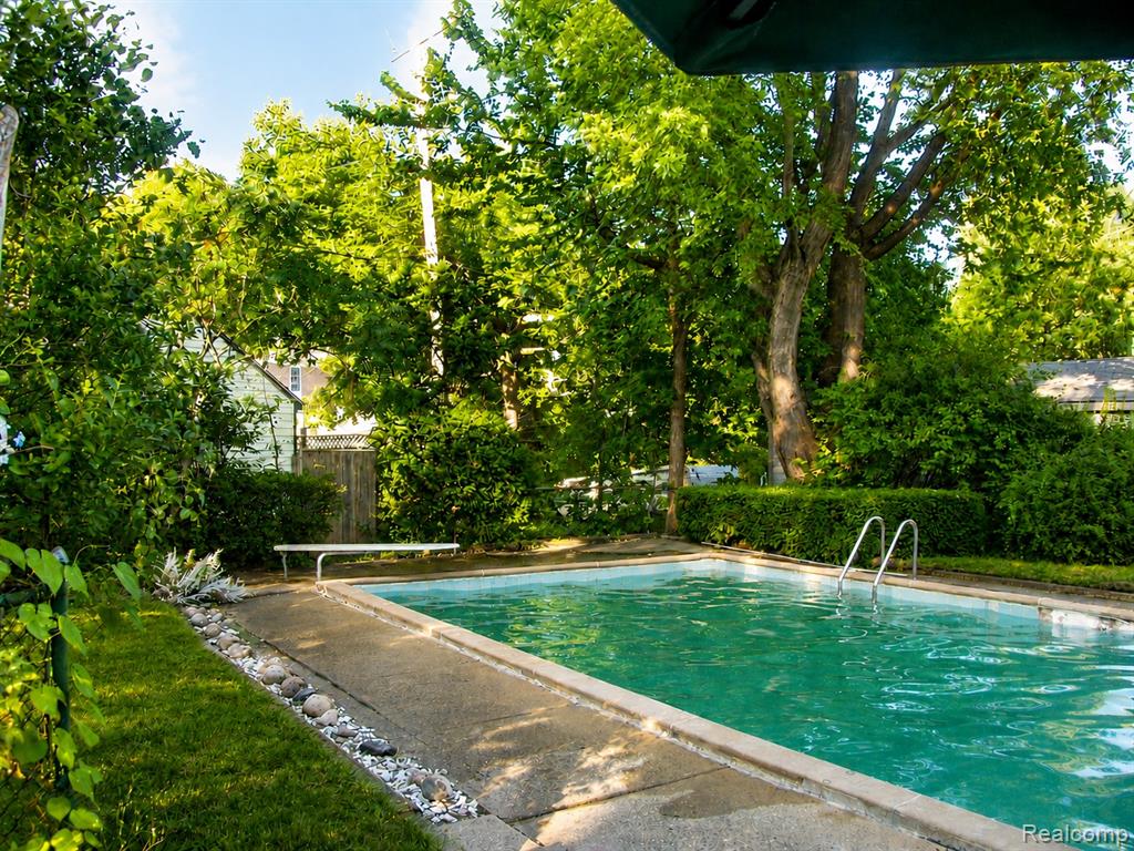 1956 Beverly Boulevard, Berkley, MI 48072 — Photo 3