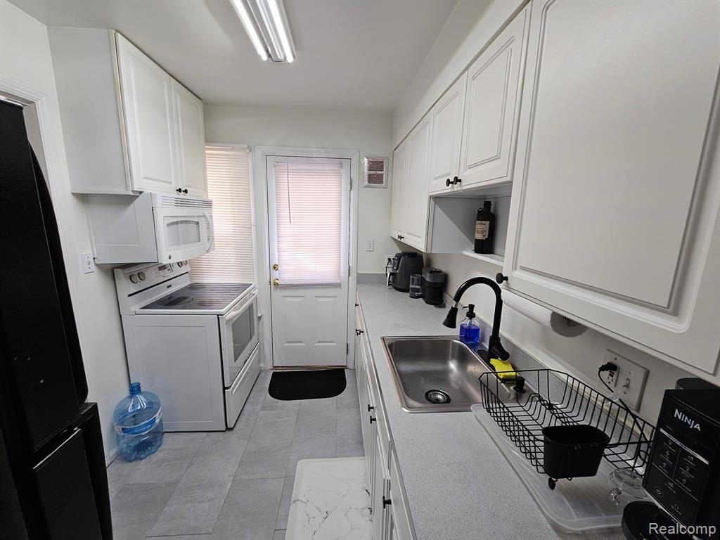 4580 FIRESTONE Street, 4, Dearborn, MI 48126 — Photo 7
