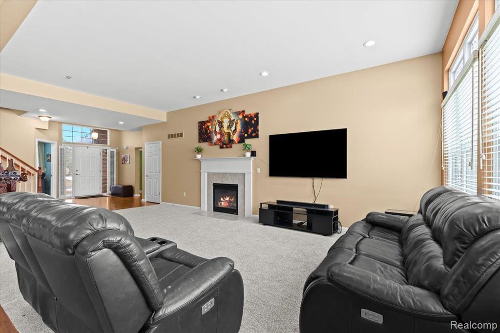 49407 N Glacier, Northville, MI 48168 — Photo 11