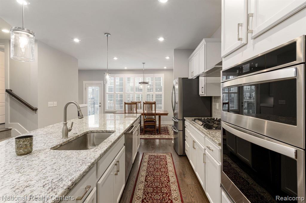 211 Sydney Court, Plymouth, MI 48170 — Photo 14