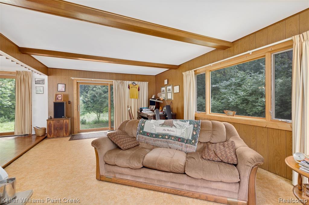 4464 Foxwood Drive, Milford, MI 48380 — Photo 17