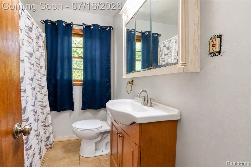 46555 North Avenue, Macomb, MI 48042 — Photo 16