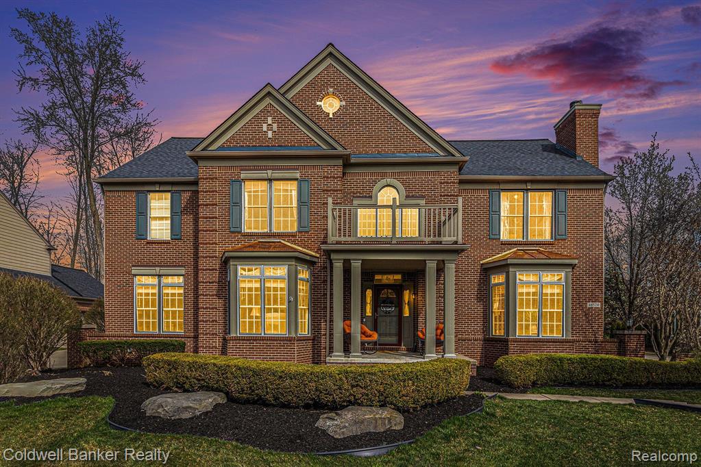 48520 Antique, Canton, MI 48187 — Photo 2