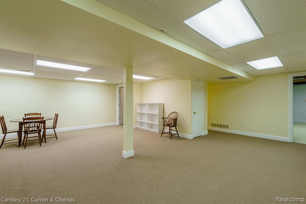 439 COVINGTON Court, Northville, MI 48168 — Photo 49