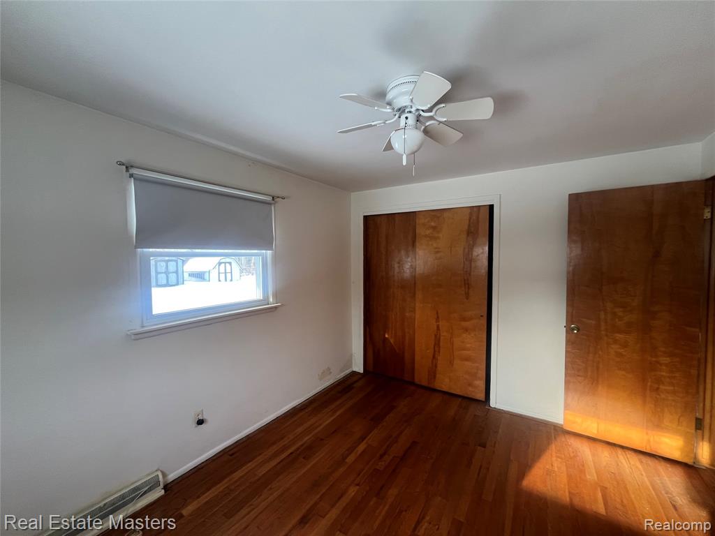 4291 Parker Road, Fort Gratiot, MI 48059 — Photo 12