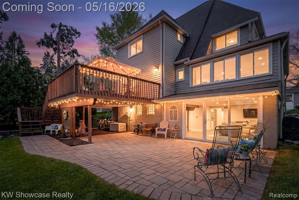 4693 Forest Avenue, Waterford, MI 48328 — Photo 4