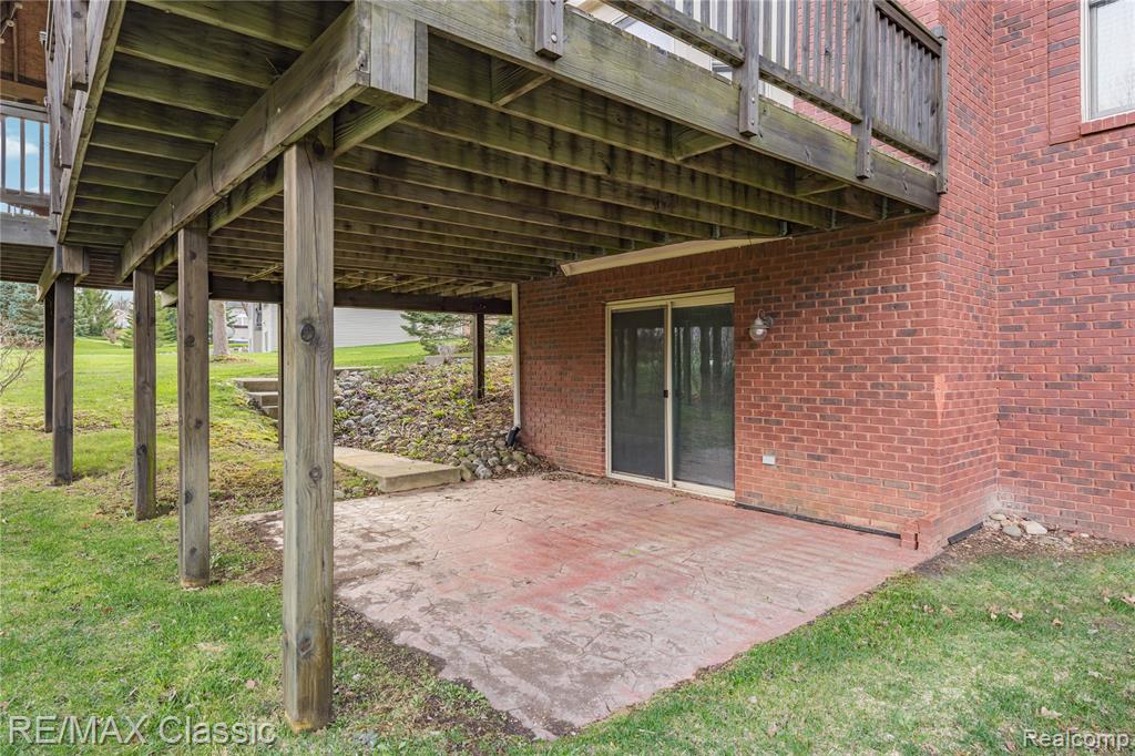 4930 Menominee Lane, Clarkston, MI 48348 — Photo 83