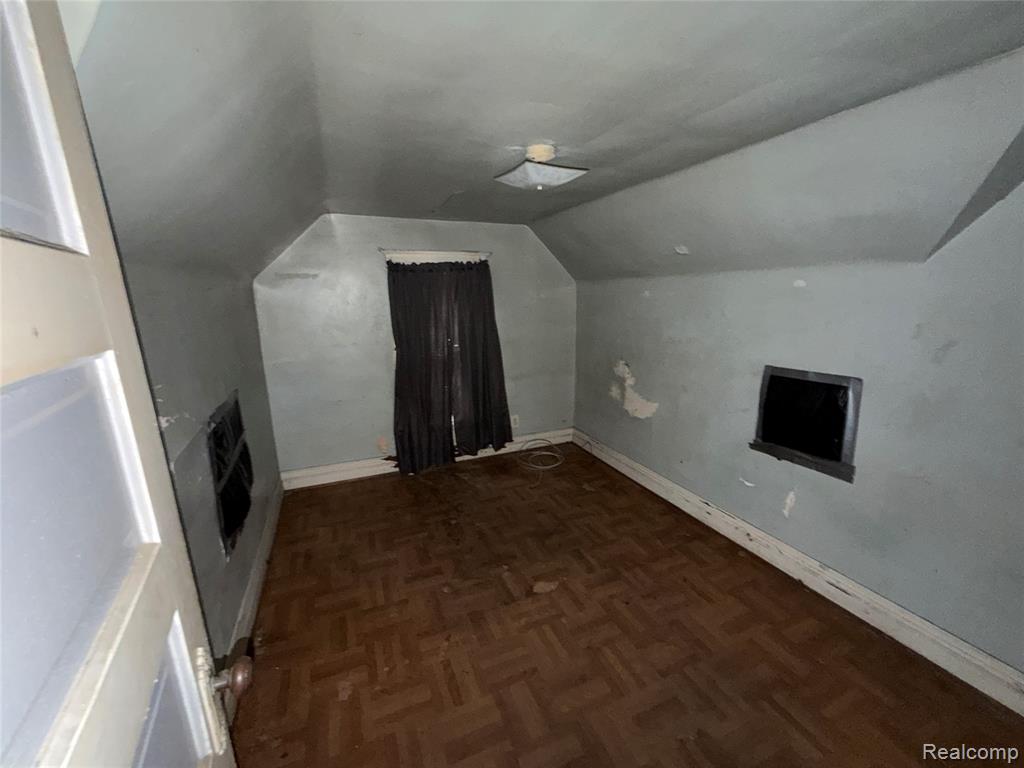 24 W James Street, River Rouge, MI 48218 — Photo 15
