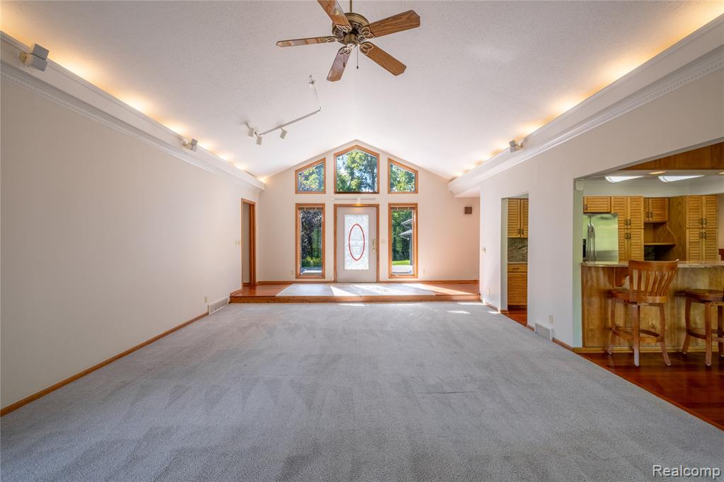 6399 N McKinley Road, Flushing, MI 48433 — Photo 11