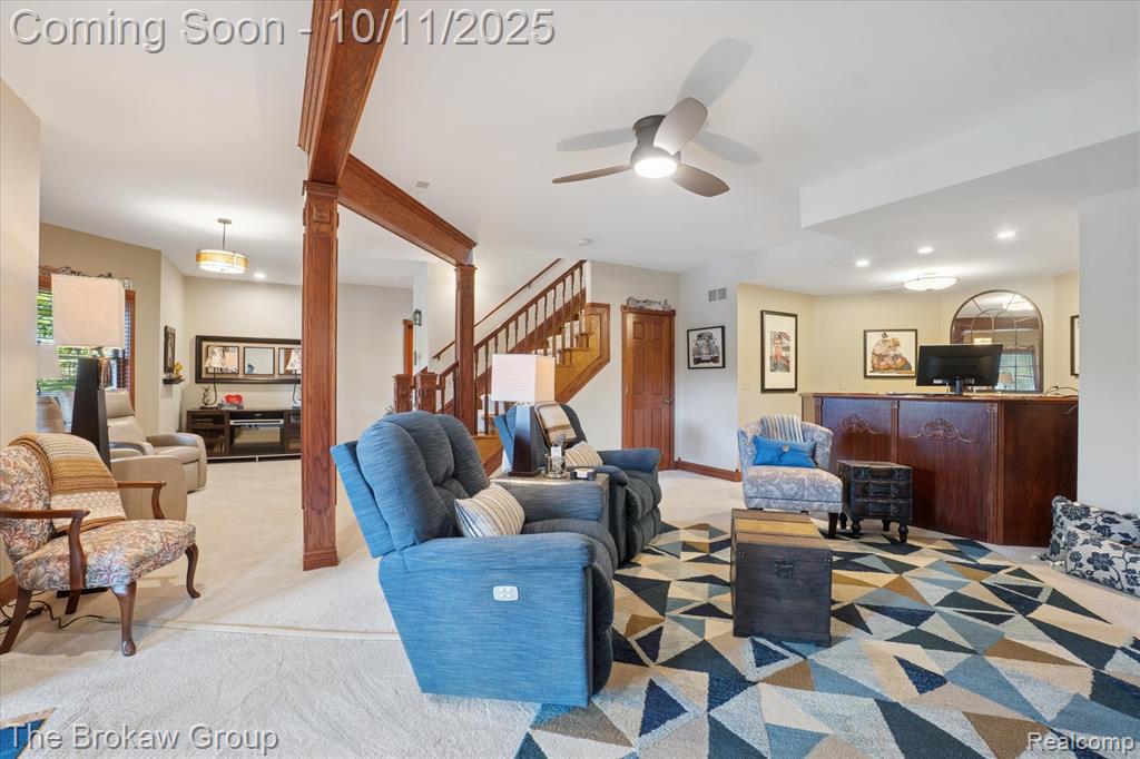10216 Mill Pointe Drive, Goodrich Vlg, MI — Photo 45
