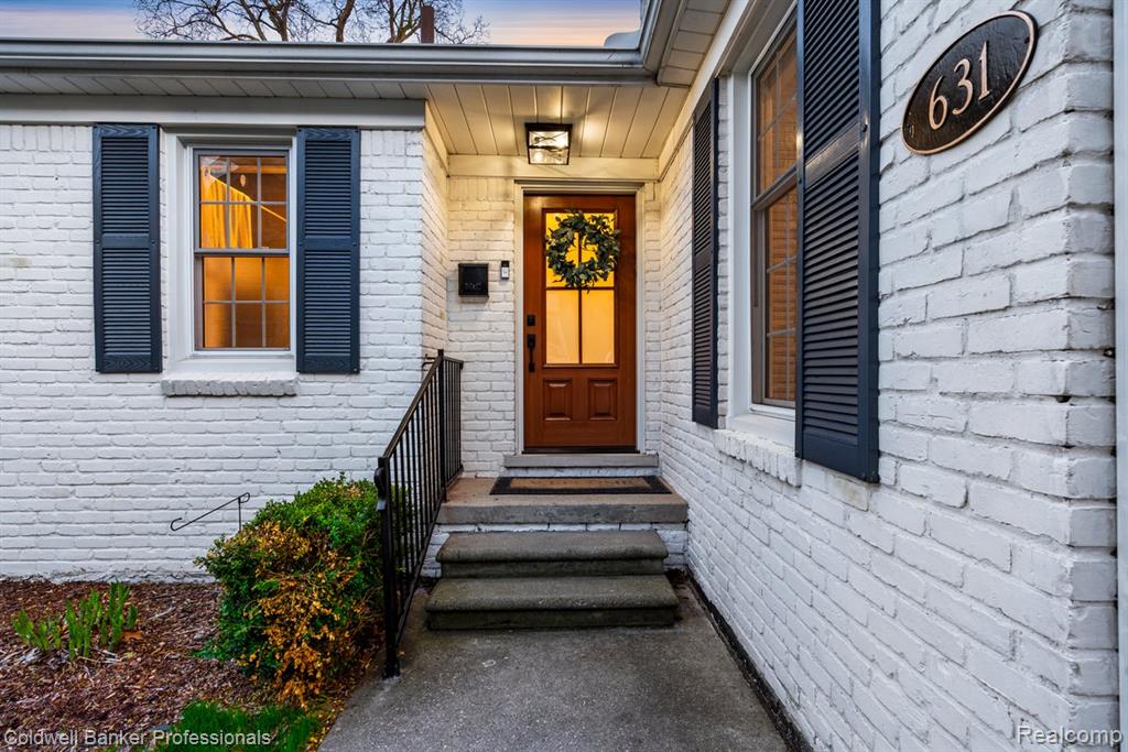 631 Washington Road, Grosse Pointe, MI 48230 — Photo 3