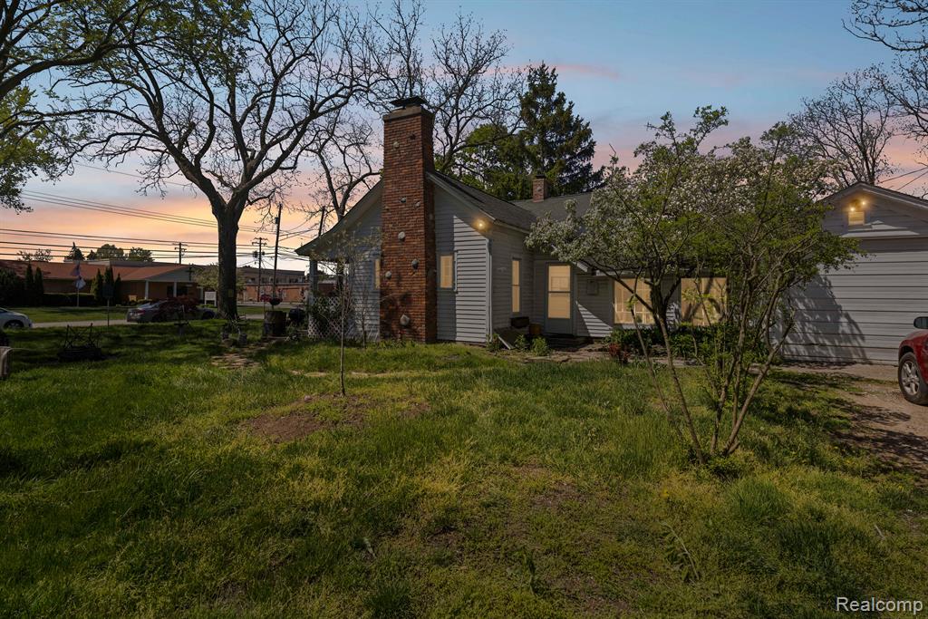 4201 CHICAGO Road, Warren, MI 48092 — Photo 56