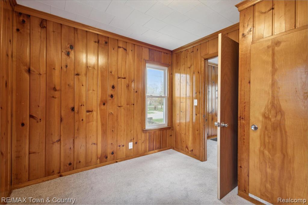 4127 DOUGLAS Avenue, Flint, MI 48506 — Photo 11