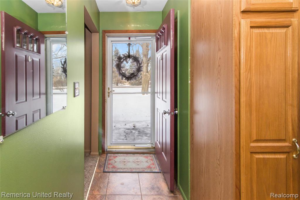 11043 Hamburg Road, Whitmore Lake, MI 48189 — Photo 11