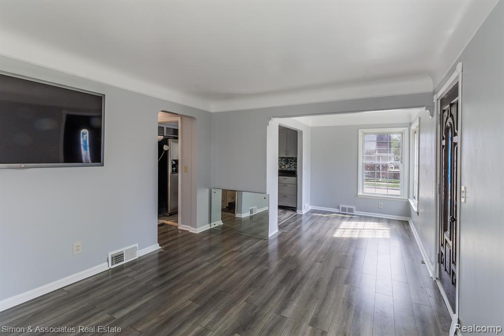 6200 PAYNE Avenue, Dearborn, MI 48126 — Photo 10
