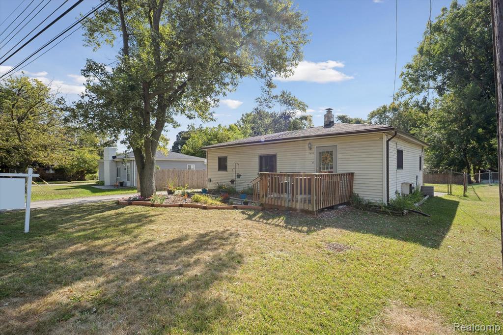 7474 River Vista Street, Utica, MI 48317 — Photo 4