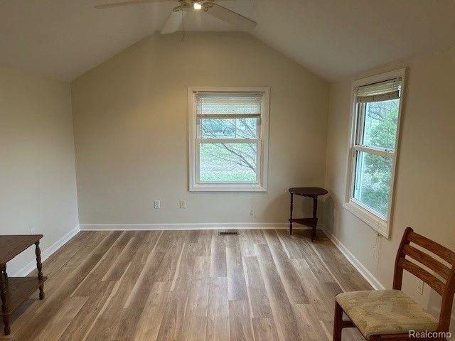 9281 W GRAND RIVER Road, Fowlerville, MI 48836 — Photo 6