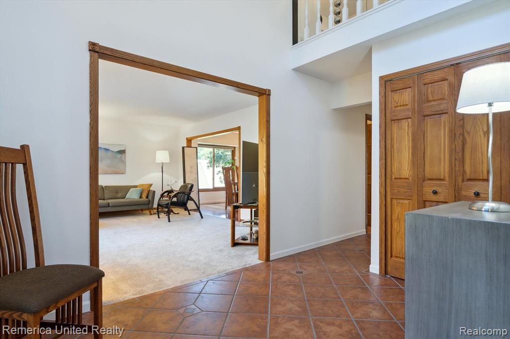 59031 MONTEGO Drive, New Hudson, MI 48165 — Photo 9