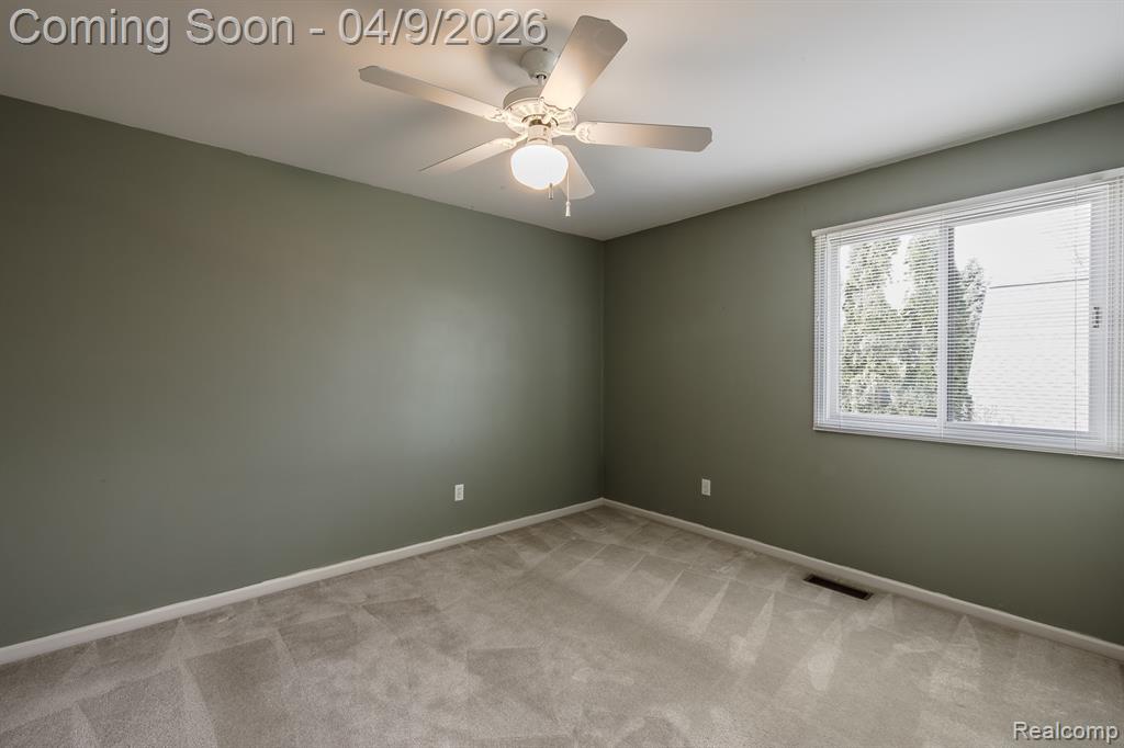 5622 Wembley Court, Clarkston, MI — Photo 35